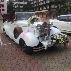 vintage car on rent in goa
